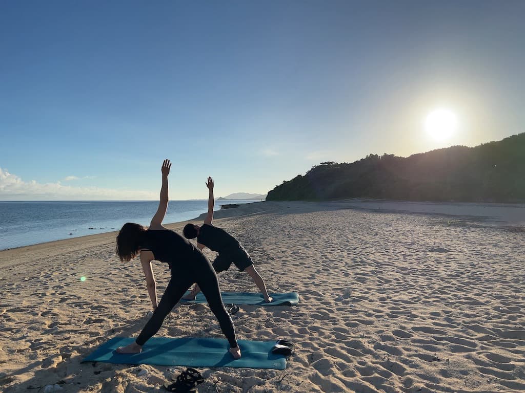 石垣島ビーチヨガ